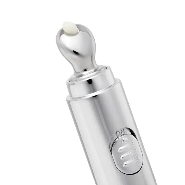 Klára Szemkörnyékápoló Krém Masszázsfejes Applikátorral (15 ml)(15 ml)
